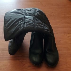 Croft and Barrows Black Winter Boot Size 9 1/2